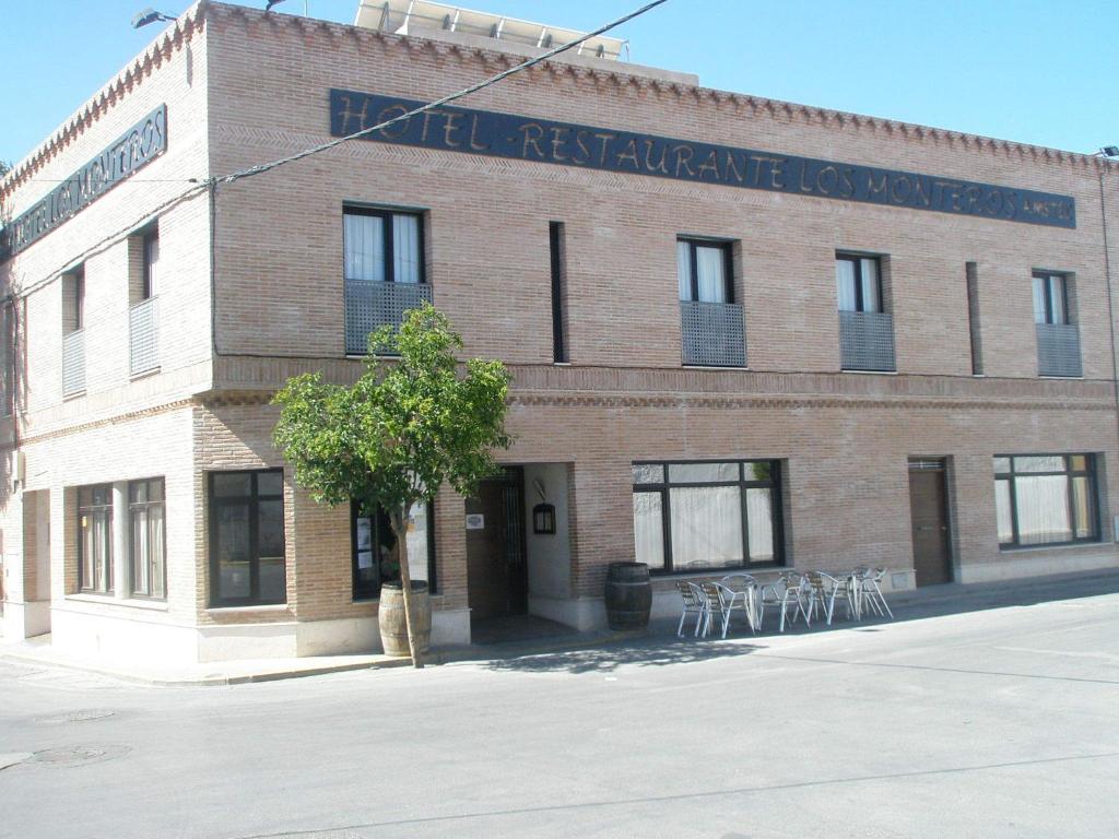 Hotel Los Monteros Noblejas Exterior foto